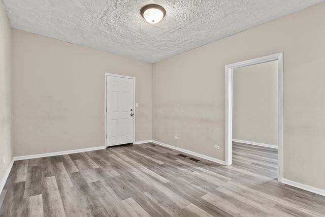 503 W 81st Street, Chicago, IL 60620