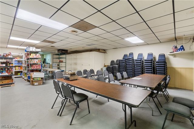 6483 State Road, Parma, OH 44134