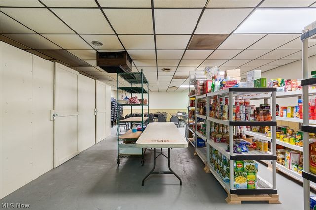 6483 State Road, Parma, OH 44134