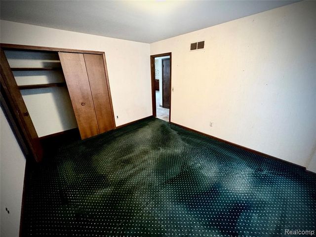 1250 Club Drive, Bloomfield Hills, MI 48302