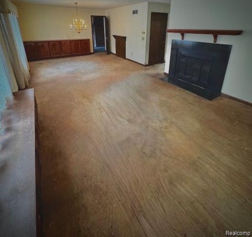 1250 Club Drive, Bloomfield Hills, MI 48302