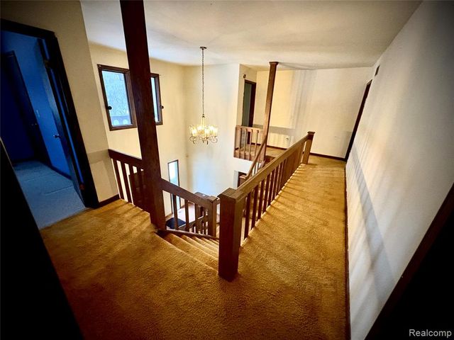 1250 Club Drive, Bloomfield Hills, MI 48302