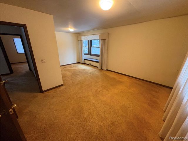 1250 Club Drive, Bloomfield Hills, MI 48302