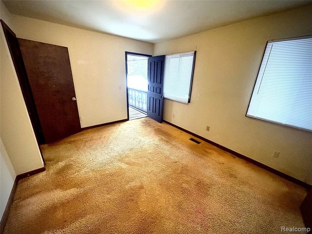 1250 Club Drive, Bloomfield Hills, MI 48302