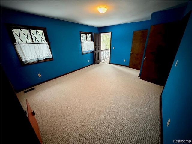 1250 Club Drive, Bloomfield Hills, MI 48302