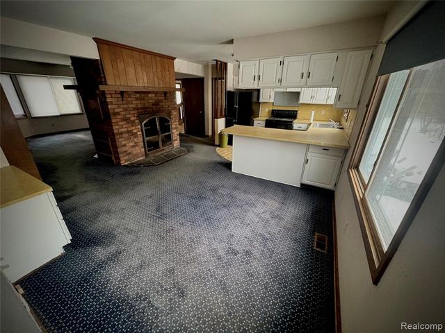 1250 Club Drive, Bloomfield Hills, MI 48302