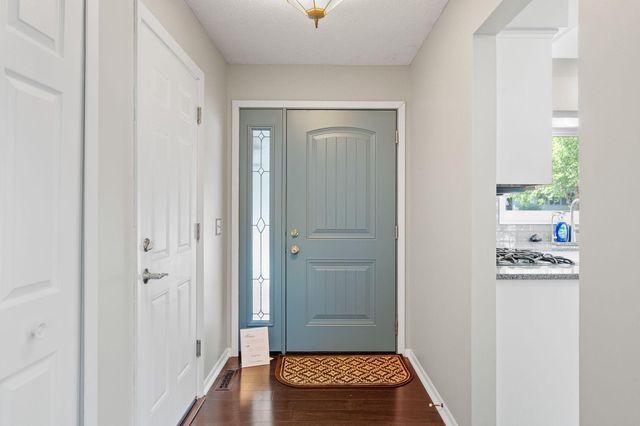 3460 Spruce Trail SW, Prior Lake, MN 55372