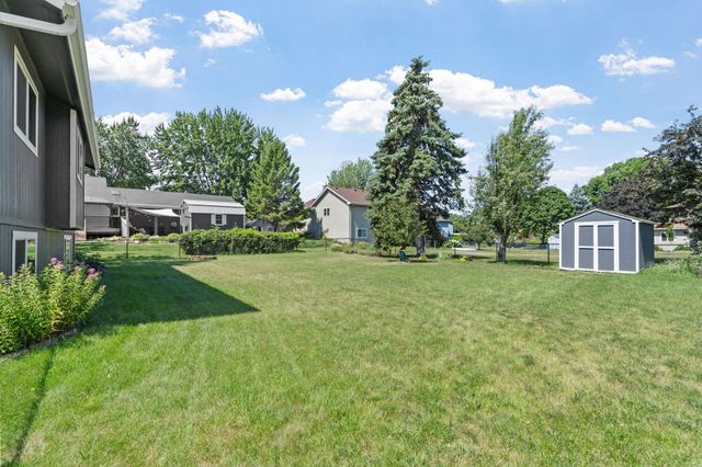 3460 Spruce Trail SW, Prior Lake, MN 55372