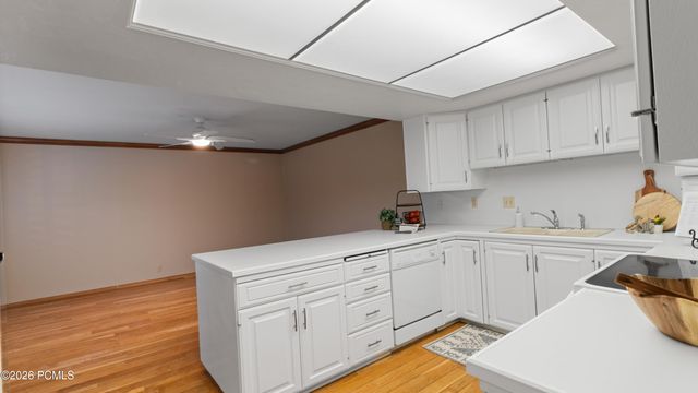 6587 E 1570, Murray, UT 84121