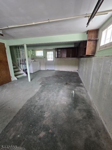 193 Union Ave, Wood-ridge Boro, NJ 07075