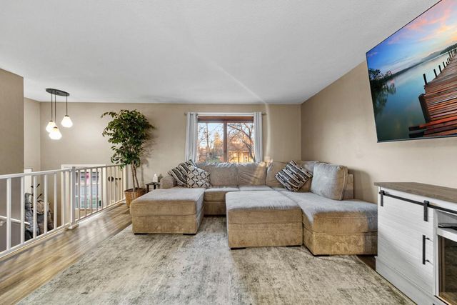 2059 Roe Crest Drive, North Mankato, MN 56003