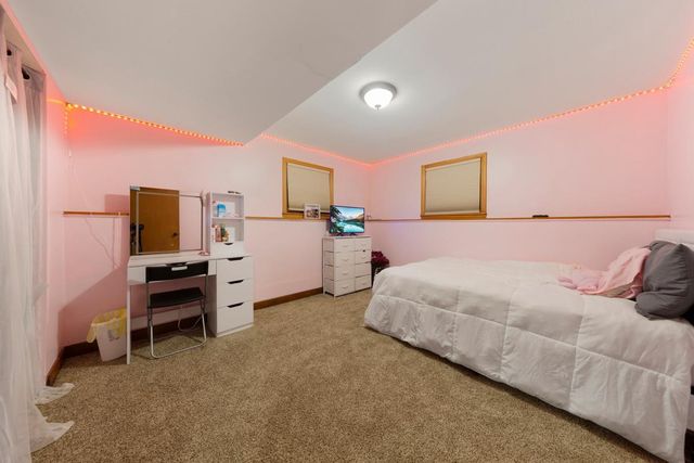 2059 Roe Crest Drive, North Mankato, MN 56003