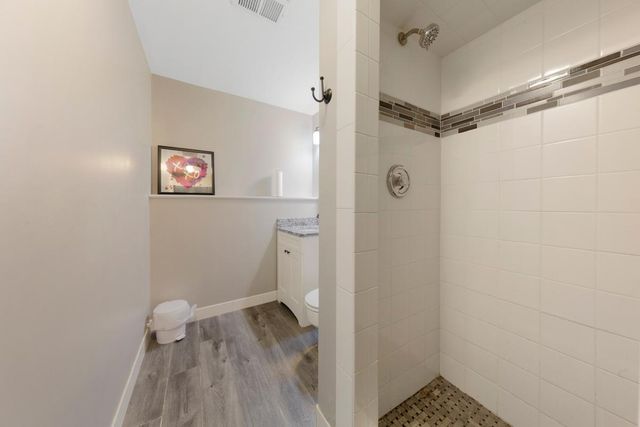 2059 Roe Crest Drive, North Mankato, MN 56003