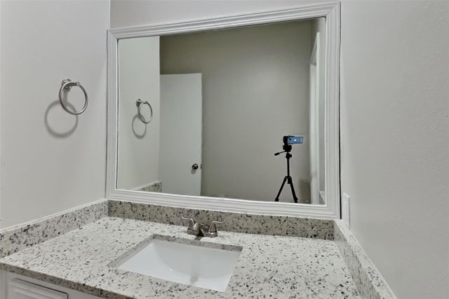 2127 Jamara Lane, Houston, TX 77077