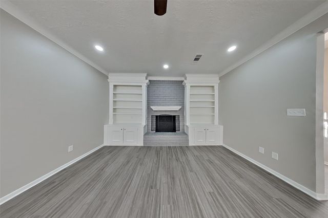 2127 Jamara Lane, Houston, TX 77077