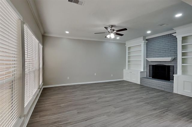 2127 Jamara Lane, Houston, TX 77077