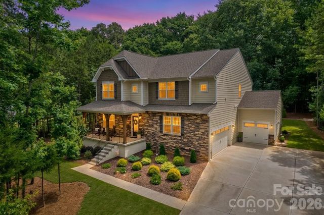 13033 Cinnamon Fern Lane, Charlotte, NC 28227