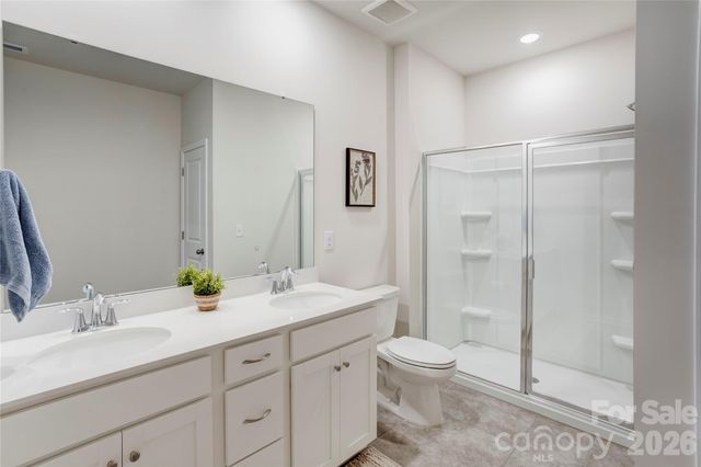 13033 Cinnamon Fern Lane, Charlotte, NC 28227