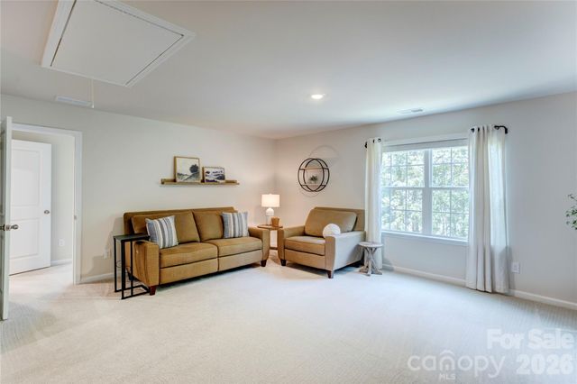 13033 Cinnamon Fern Lane, Charlotte, NC 28227