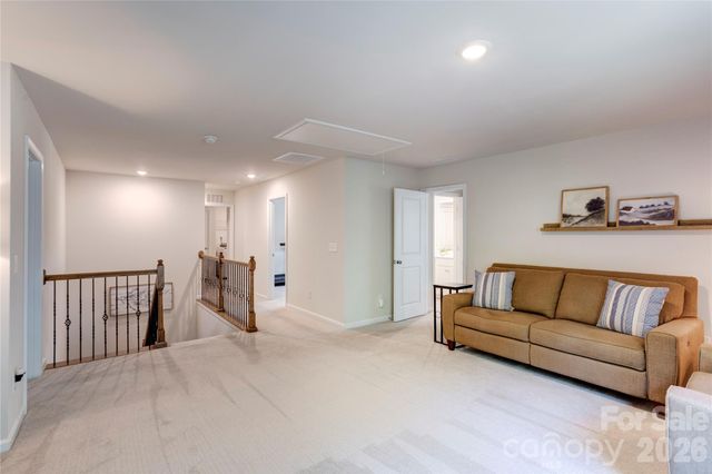 13033 Cinnamon Fern Lane, Charlotte, NC 28227