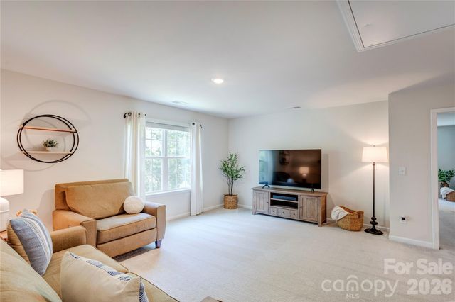 13033 Cinnamon Fern Lane, Charlotte, NC 28227