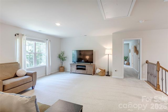 13033 Cinnamon Fern Lane, Charlotte, NC 28227