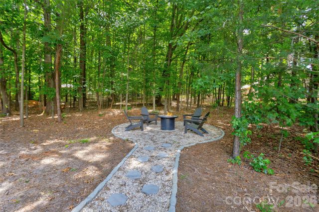 13033 Cinnamon Fern Lane, Charlotte, NC 28227