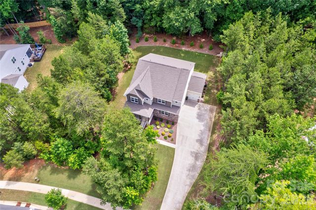 13033 Cinnamon Fern Lane, Charlotte, NC 28227