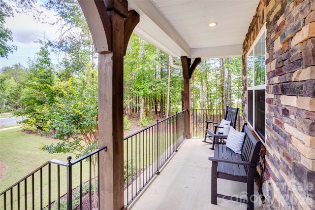 13033 Cinnamon Fern Lane, Charlotte, NC 28227