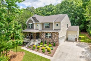 13033 Cinnamon Fern Lane, Charlotte, NC 28227