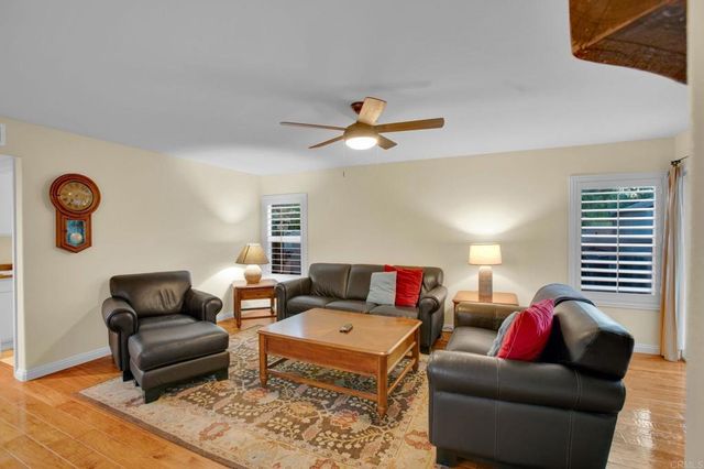 32384 Corte Santa Catalina, Temecula, CA 92592