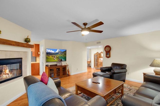 32384 Corte Santa Catalina, Temecula, CA 92592