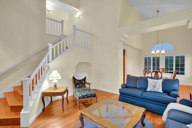 32384 Corte Santa Catalina, Temecula, CA 92592