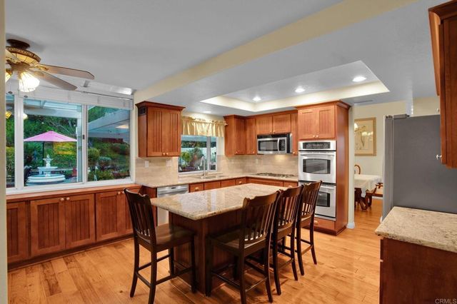 32384 Corte Santa Catalina, Temecula, CA 92592