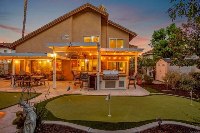 32384 Corte Santa Catalina, Temecula, CA 92592