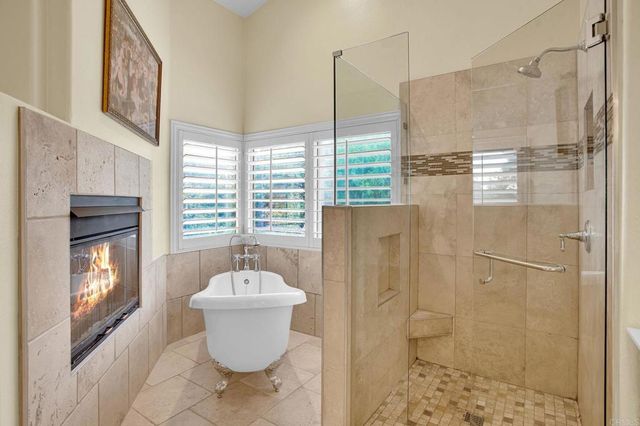 32384 Corte Santa Catalina, Temecula, CA 92592