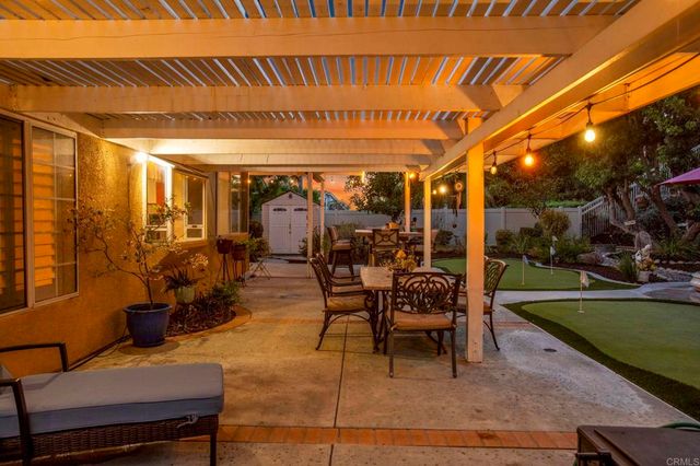 32384 Corte Santa Catalina, Temecula, CA 92592