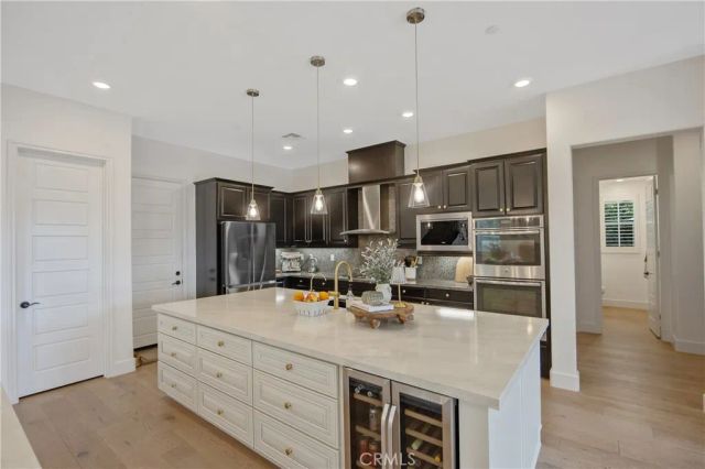 26464 Township, Saugus, CA 91350