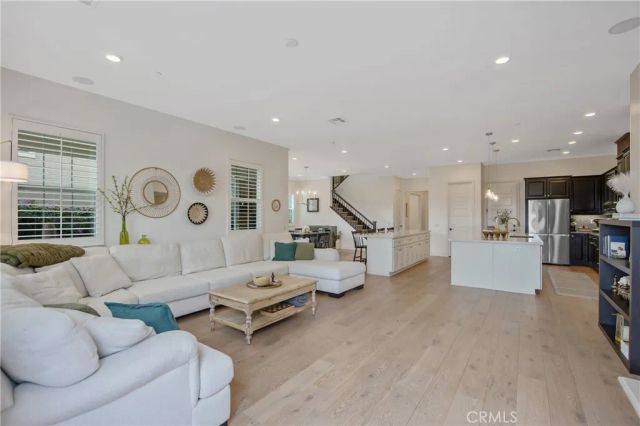 26464 Township, Saugus, CA 91350