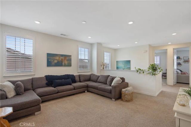 26464 Township, Saugus, CA 91350