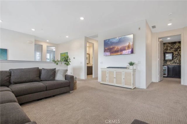 26464 Township, Saugus, CA 91350