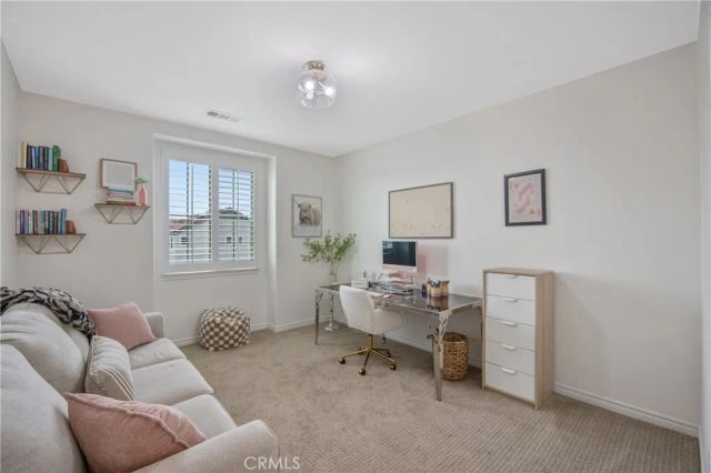 26464 Township, Saugus, CA 91350