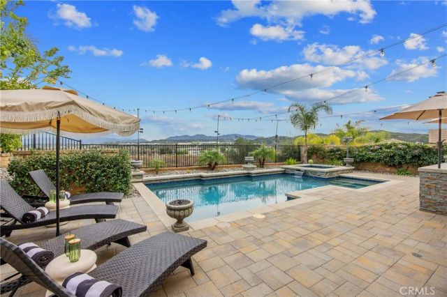 26464 Township, Saugus, CA 91350