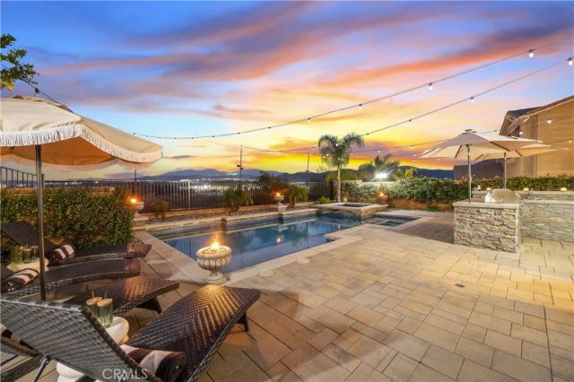 26464 Township, Saugus, CA 91350