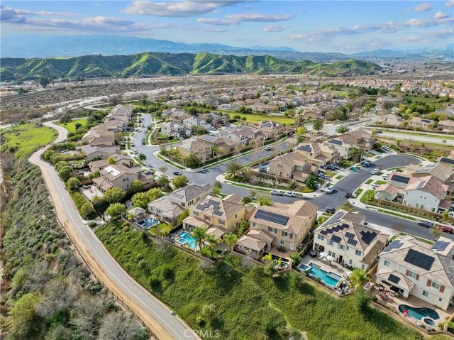 26464 Township, Saugus, CA 91350