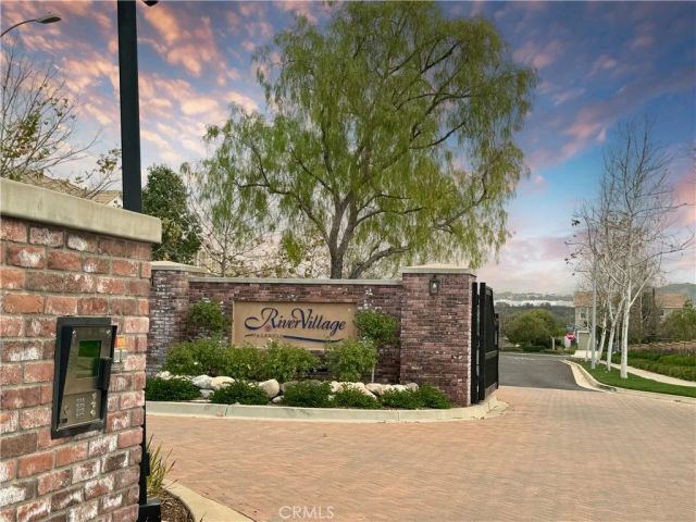 26464 Township, Saugus, CA 91350