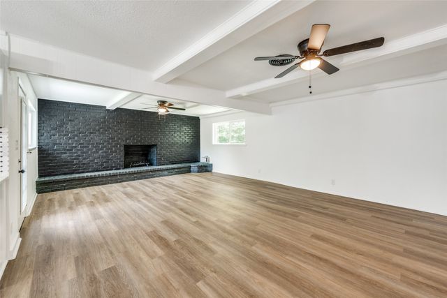 1112 Karla Drive, Hurst, TX 76053