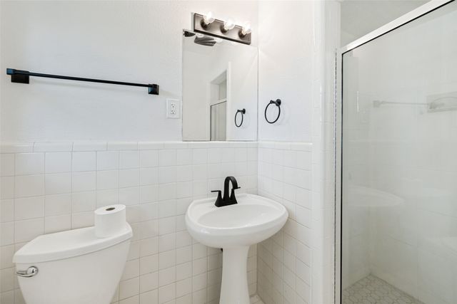 1112 Karla Drive, Hurst, TX 76053