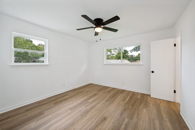 1112 Karla Drive, Hurst, TX 76053