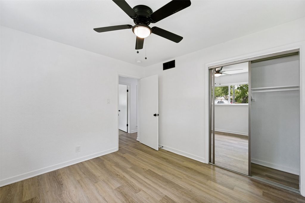 1112 Karla Drive, Hurst, TX 76053